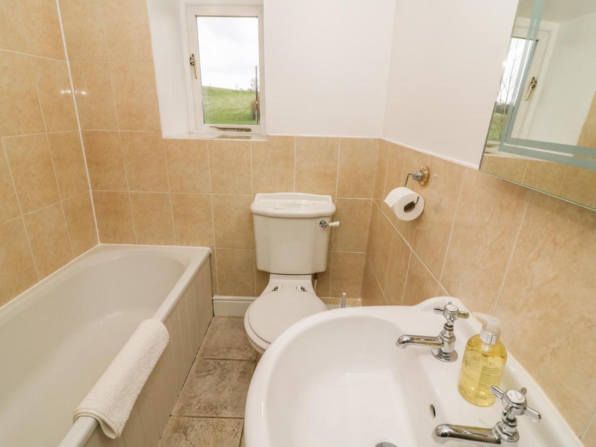 Fleshbeck Cottage Barbon Екстериор снимка
